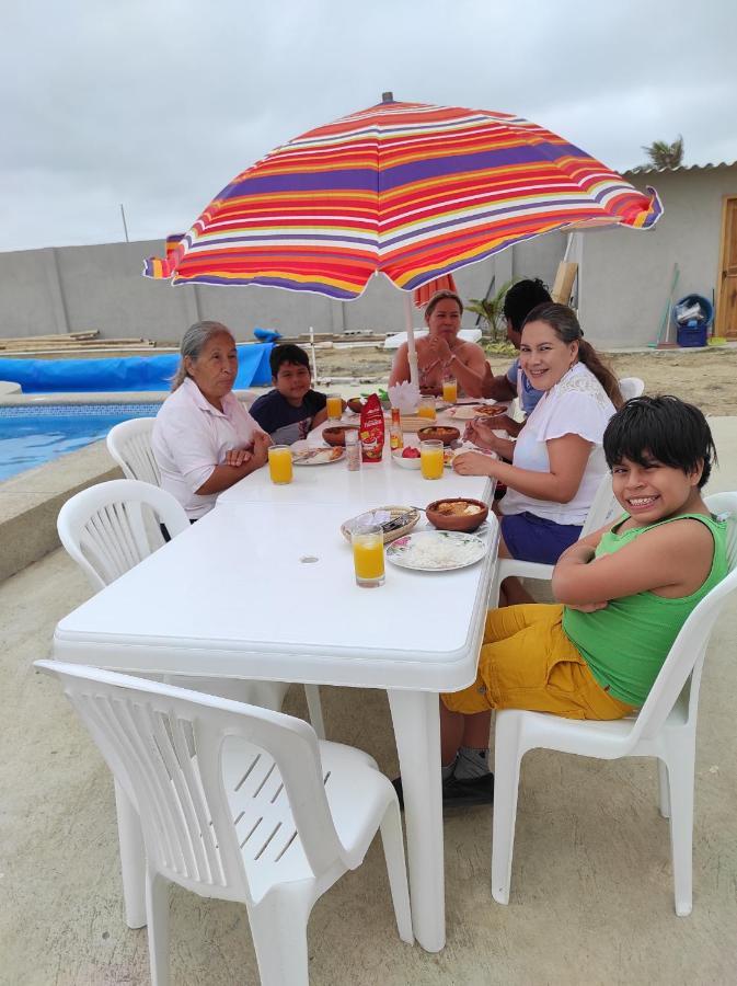 Hostal Las Garzas Del Pelado Playas Ngoại thất bức ảnh