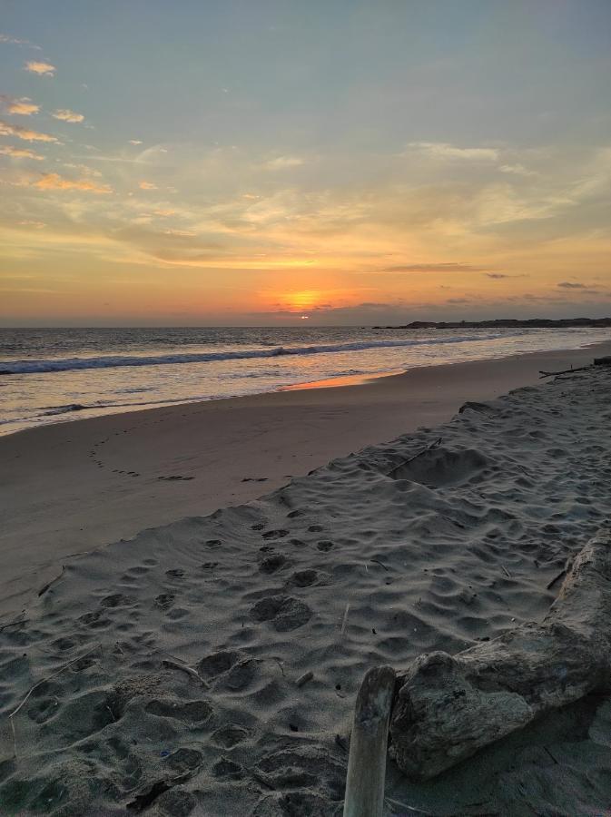 Hostal Las Garzas Del Pelado Playas Ngoại thất bức ảnh