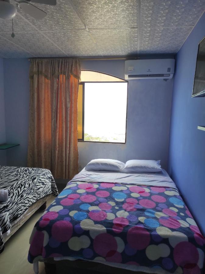 Hostal Las Garzas Del Pelado Playas Ngoại thất bức ảnh